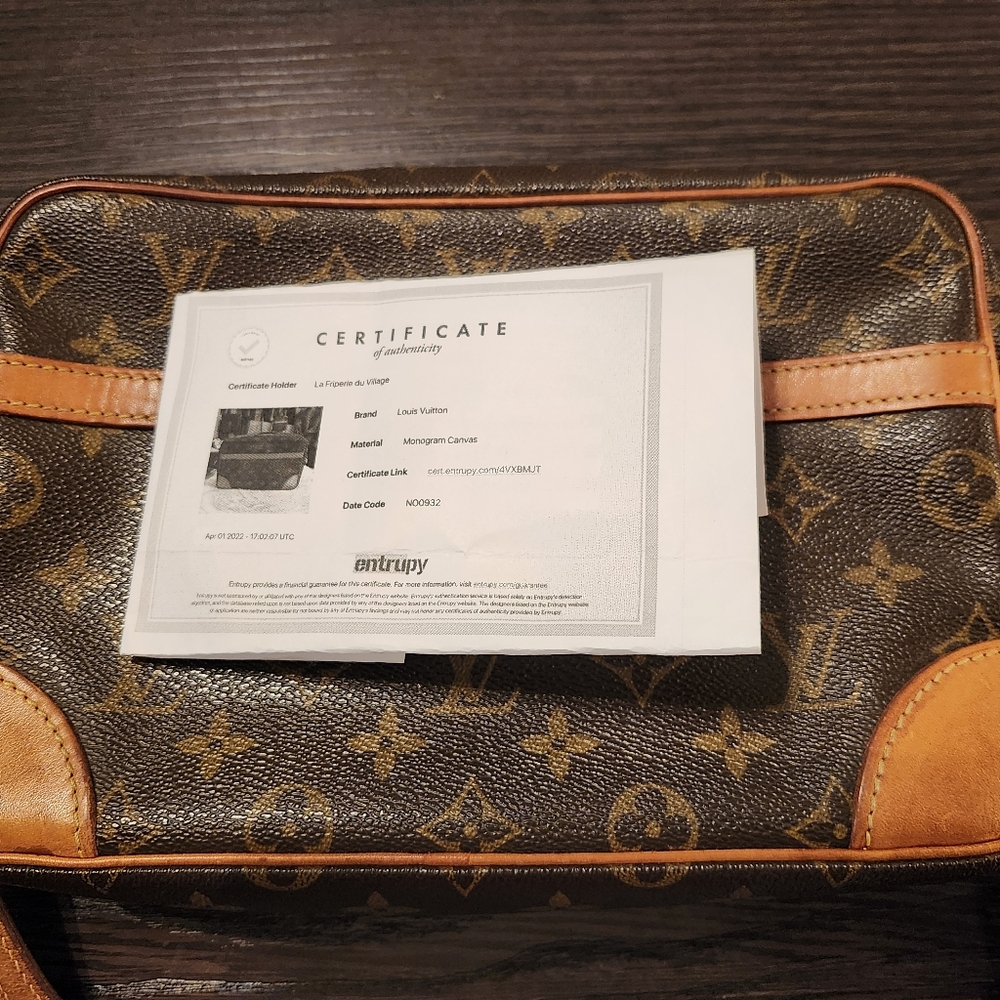 AUTHENTIC - Louis Vuitton Crossbody Bag Monogram Canvas (certificate included) - Picture 2 of 8
